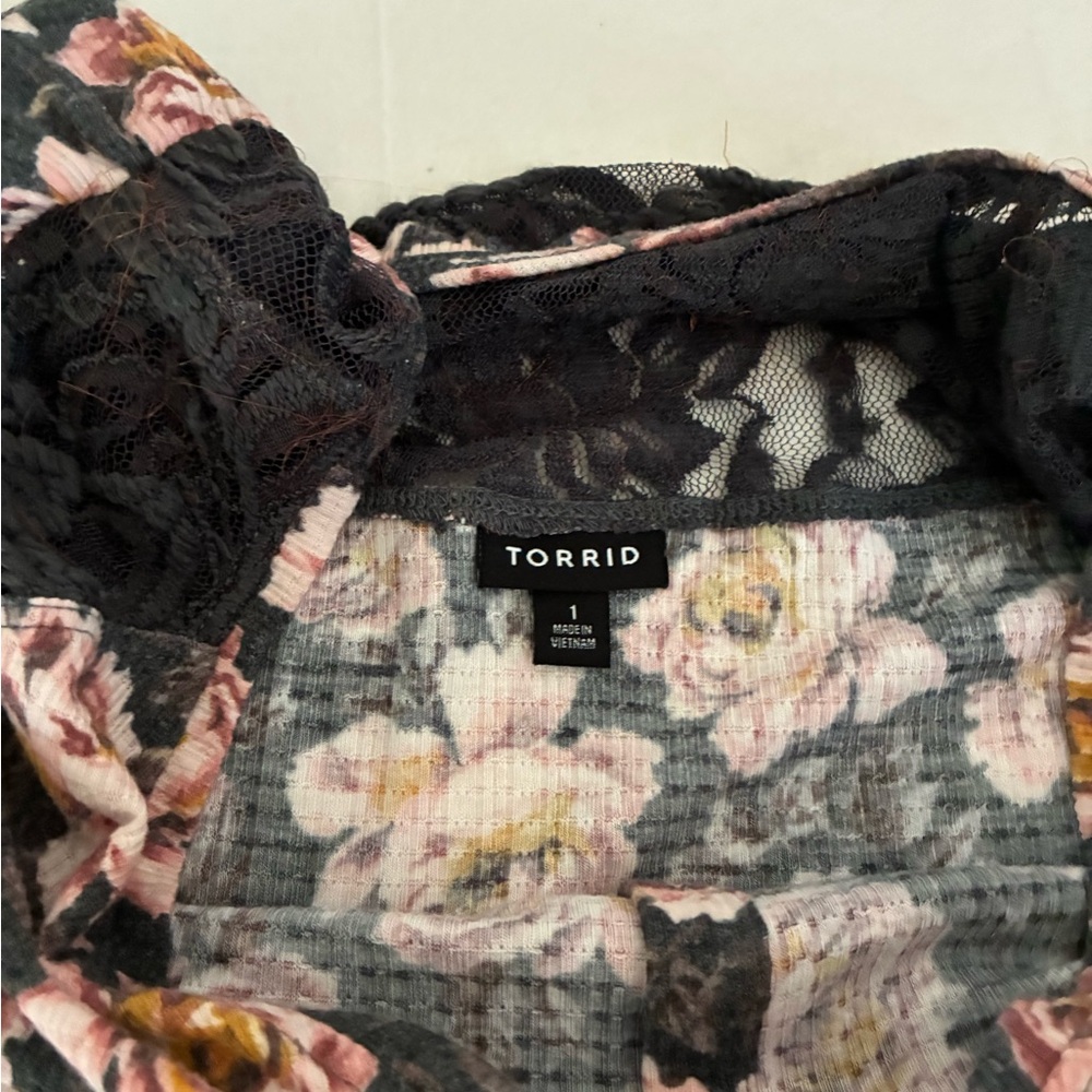 WAS $26 Torrid gray floral top - Picture 7 of 8